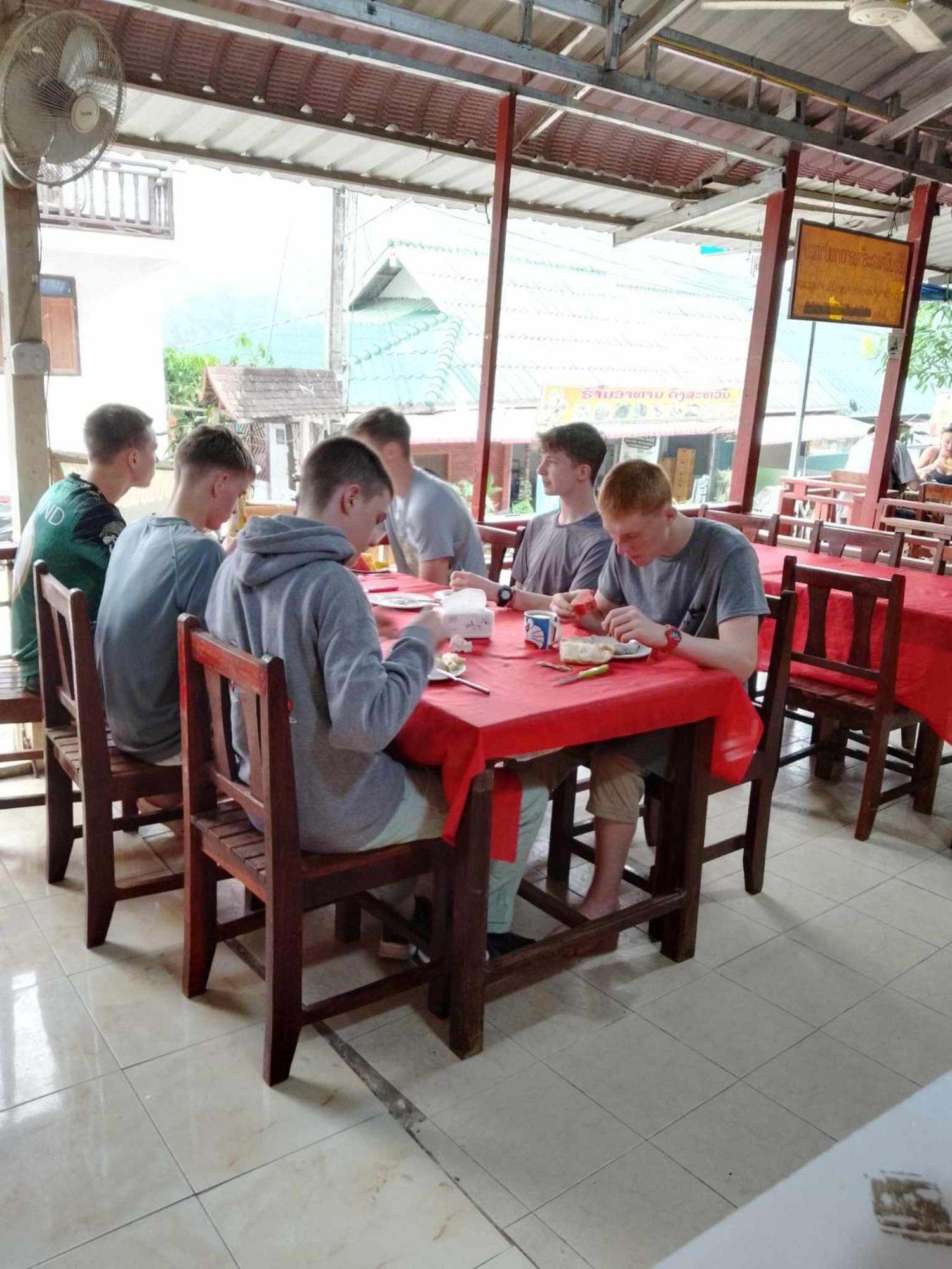 Pakbeng Guesthouse Extérieur photo