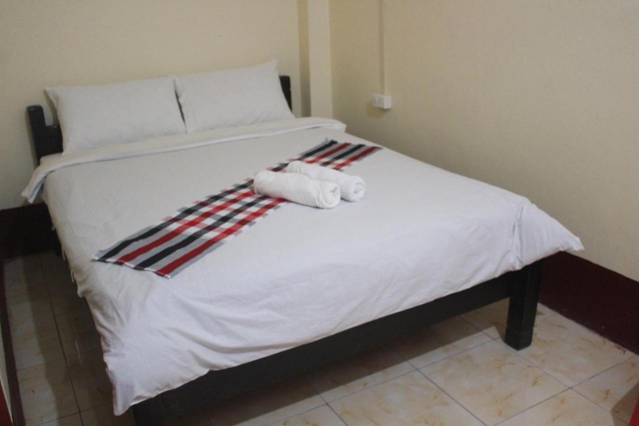 Pakbeng Guesthouse Extérieur photo